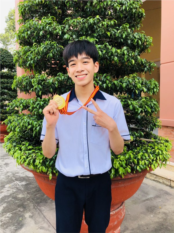 LÊ GIA HUY_LỚP 11A1_HCV - TOÁN.jpg